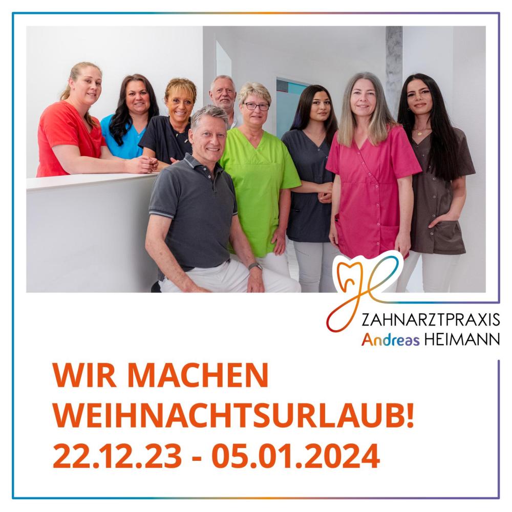 Teamfoto Praxis Heimann mit Info Weihnachtsurlaub